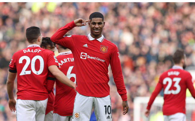 球员开始向 球员开始向