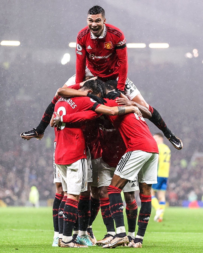 女性一样承 女性一样承